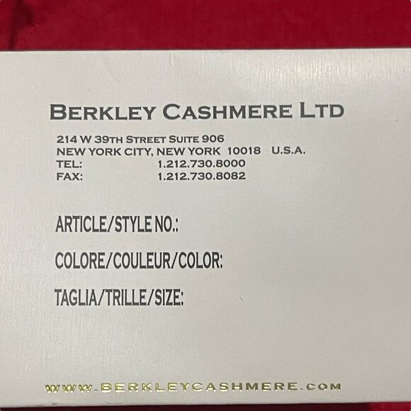 Berkley Long Sleeve Sweater Red Cashmere Women Size 1X New with Tags Gorgeous - Picture 4 of 7